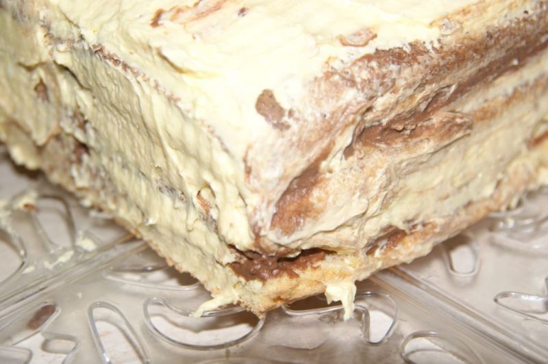 Najprostszy kredm advocatowy do torta