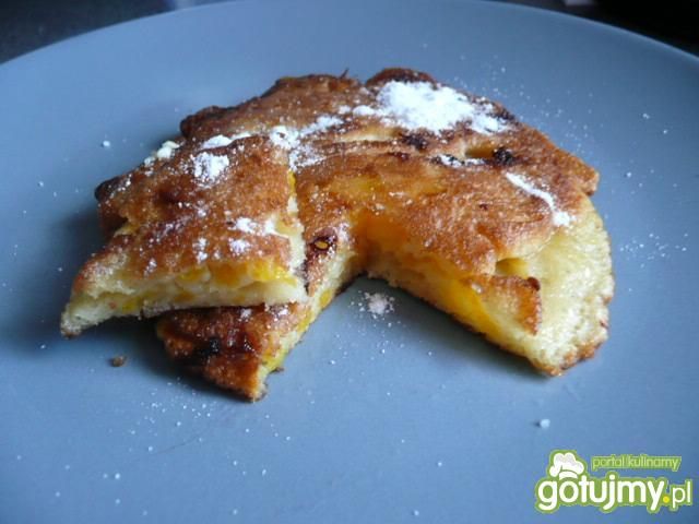 Naleśniczki z dynią i białą czekoladą Naleśniczki z dynią i białą czekoladą