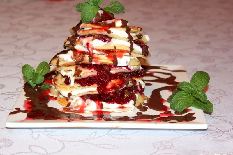 Naleśniki cytrynowe z żurawiną i miętą 