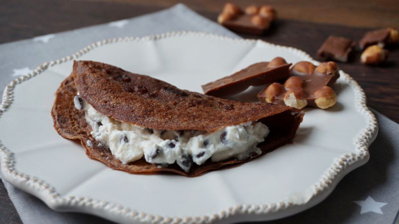 Naleśniki czekoladowe z serem Naleśniki czekoladowe z serem