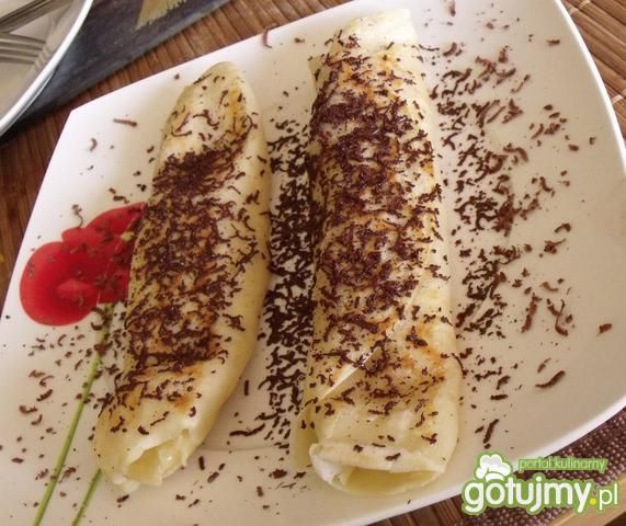 Naleśniki podwójnie czekoladowe Naleśniki podwójnie czekoladowe