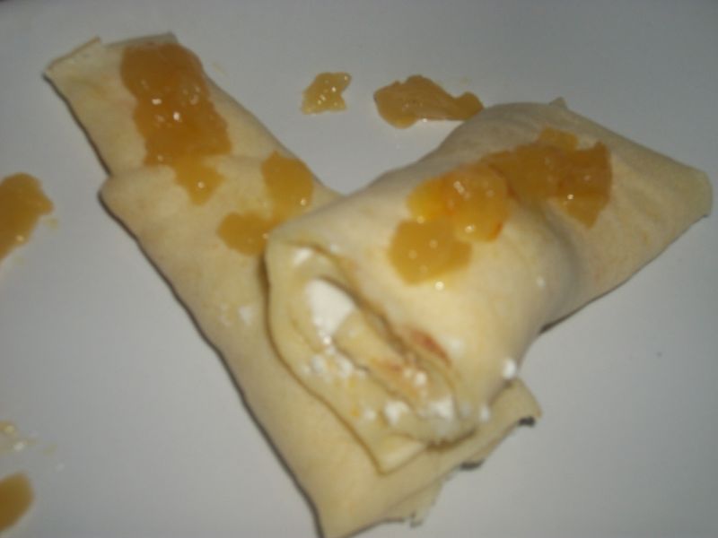Naleśniki pomarańczowe z twarożkiem wg Zub3r'a  Naleśniki pomarańczowe z twarożkiem wg Zub3r'a