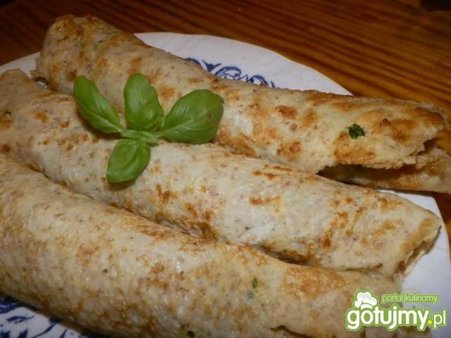 Naleśniki razowe ze szpinakiem.