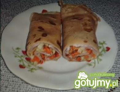 Naleśniki wegetariańskie z warzywami