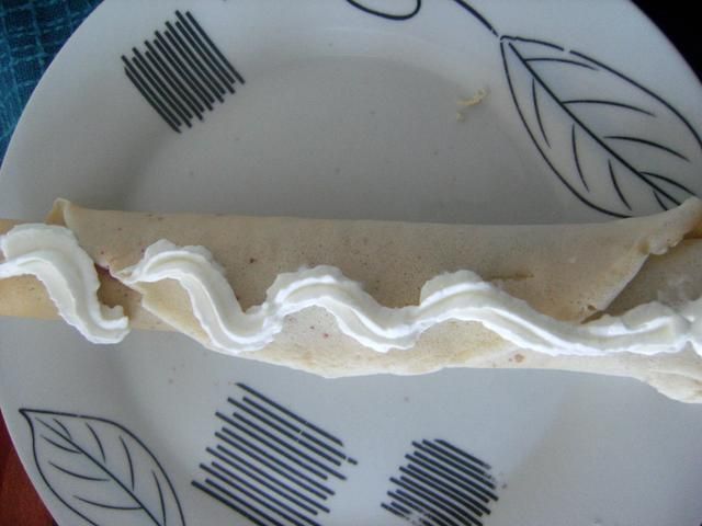 Naleśniki z bitą śmietana