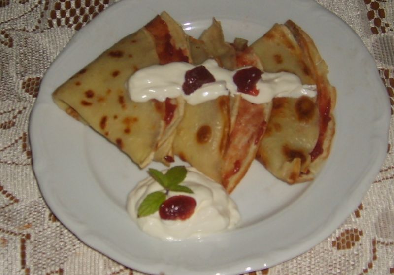 Naleśniki z dżemem Naleśniki z dżemem