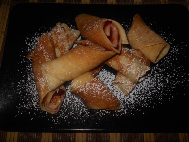 Naleśniki z dżemem Naleśniki z dżemem