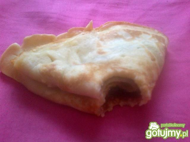 Naleśniki z dżemem śliwkowym Naleśniki z dżemem śliwkowym