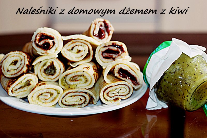 Naleśniki z dżemem z kiwi Naleśniki z dżemem z kiwi