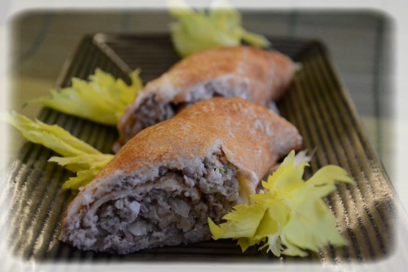 Naleśniki z farszem mięsnym z rosołu