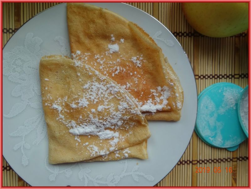 Naleśniki z farszem serowo-jabłkowym