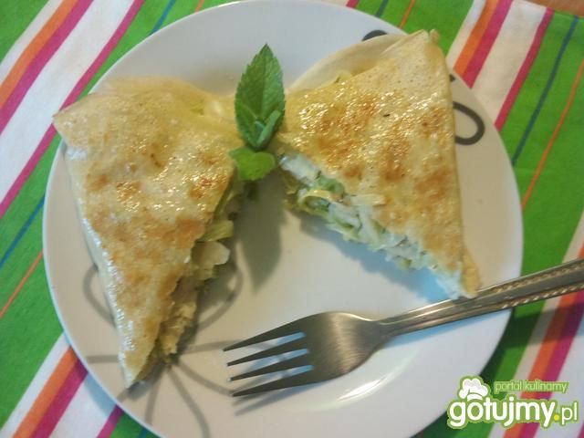 Naleśniki z farszem z młodej kapusty Naleśniki z farszem z młodej kapusty