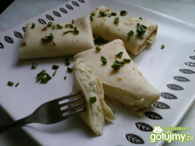 Naleśniki z farszem z ziemniaków i sera  Naleśniki z farszem z ziemniaków i sera
