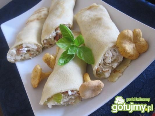 Naleśniki z kurkowo-serowym farszem Naleśniki z kurkowo-serowym farszem