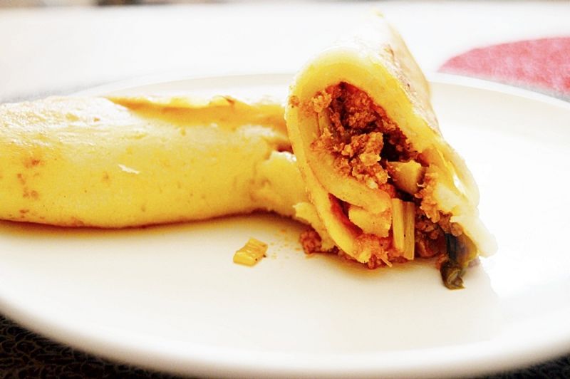 Naleśniki z mięsem i warzywami Naleśniki z mięsem i warzywami