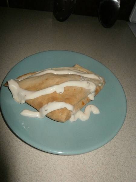 Naleśniki z mięsem mielonym, kukurydzą i fasolką