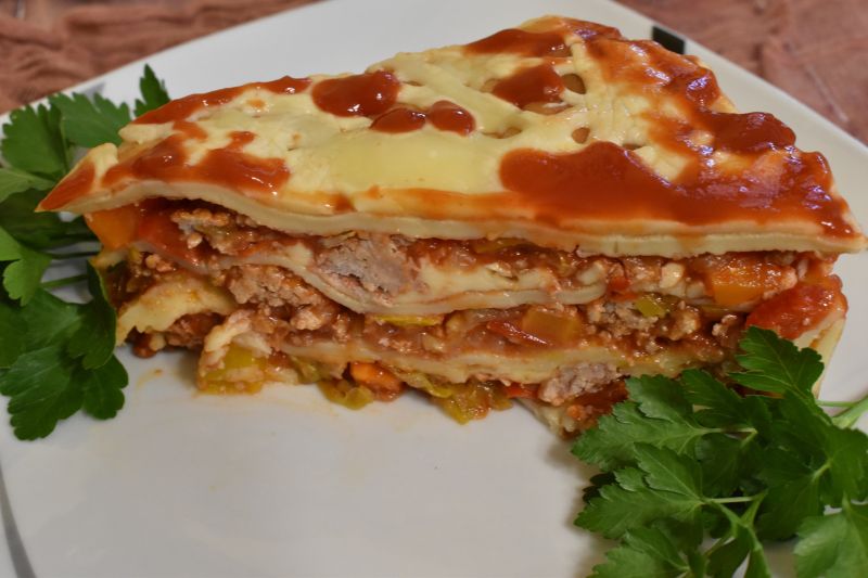 Naleśniki z młodą kapustą Naleśniki z młodą kapustą