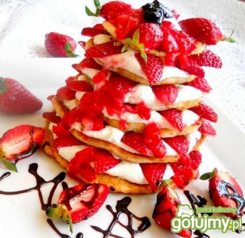 Naleśniki z otrębami i twarogiem