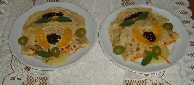 Naleśniki z owocami Naleśniki z owocami