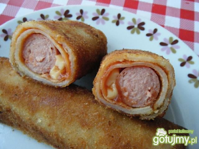 Naleśniki z parówkami 