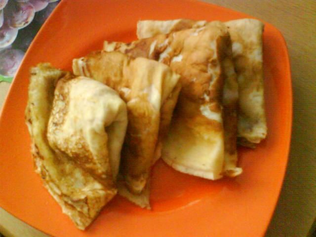 Naleśniki z pasztetem Naleśniki z pasztetem