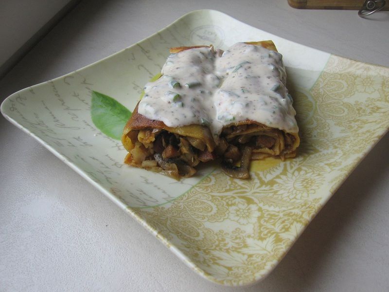 Naleśniki z pieczarkami i boczkiem