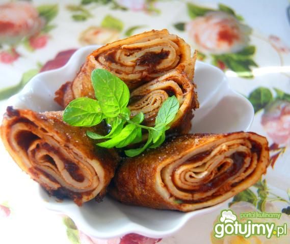 Naleśniki z powidłami w glazurze