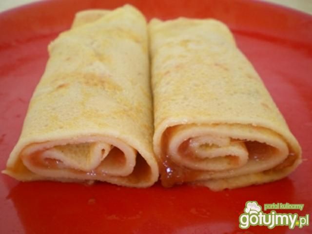 Naleśniki z rabarbarem