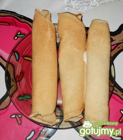 Naleśniki z rzodkiewką i twarogiem Naleśniki z rzodkiewką i twarogiem