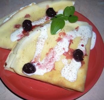 Naleśniki z serem i cynamonem Naleśniki z serem i cynamonem