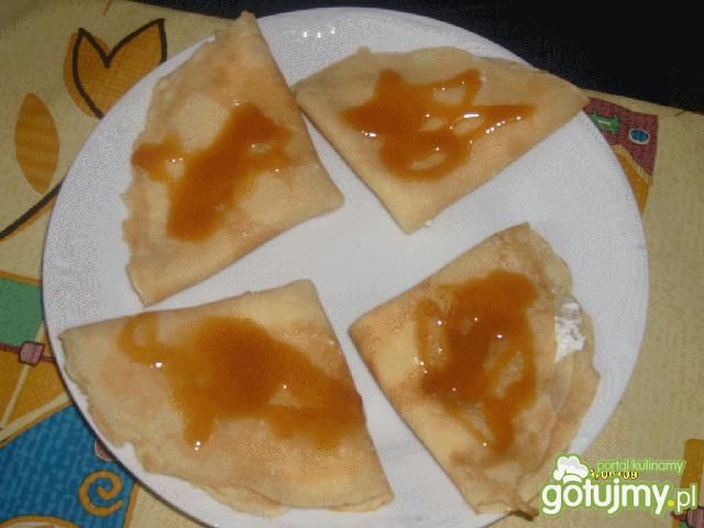 Naleśniki z serem i sosem toffi Naleśniki z serem i sosem toffi