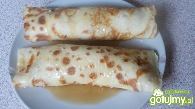 Naleśniki z serem na słodko i chutneyem  Naleśniki z serem na słodko i chutneyem