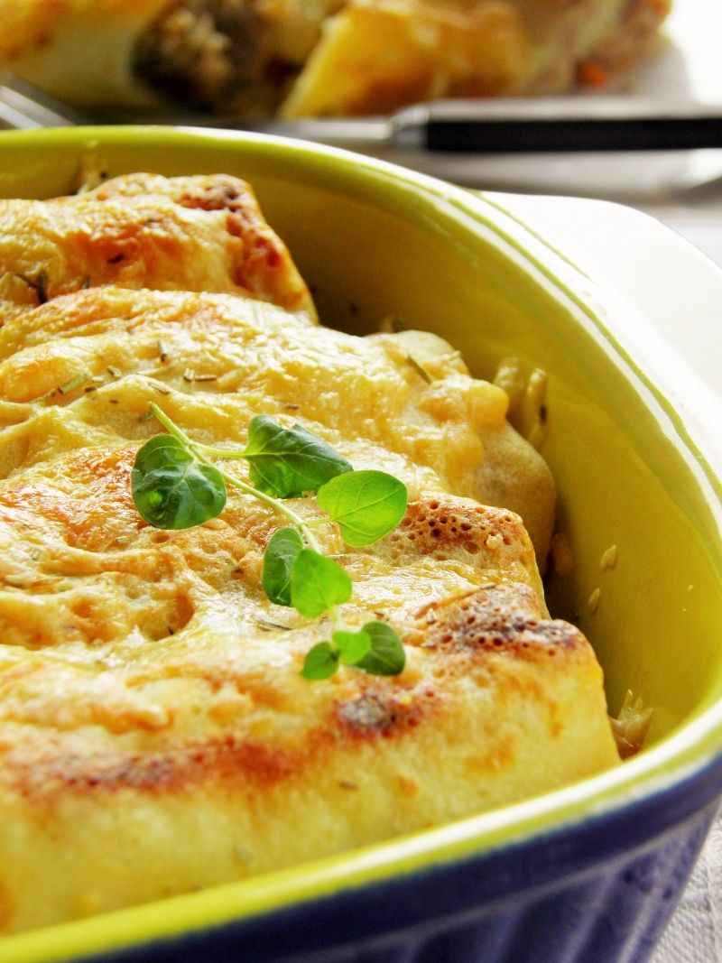 Naleśniki z serem, rozmarynem i kurczakiem 