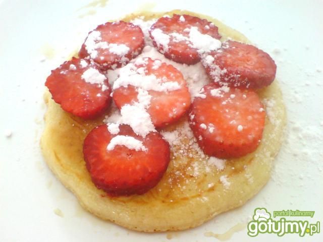 Naleśniki z truskawkami Naleśniki z truskawkami