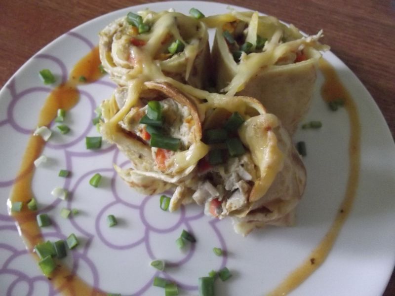 Naleśniki zapiekane z mięsem z rosołu