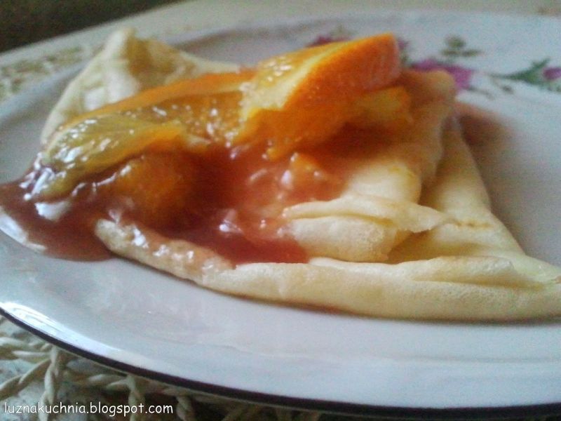 Naleśniki ze sŁodkiM sosem brandy  Naleśniki ze sŁodkiM sosem brandy