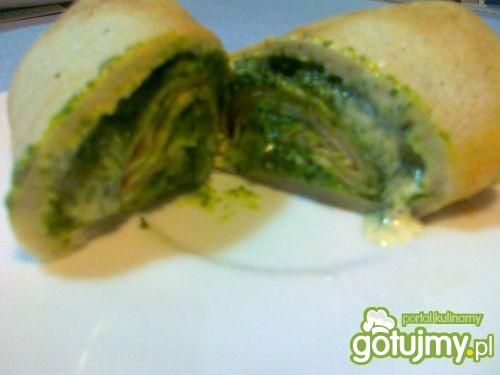 Nalesniki ze szpinakiem i serkiem 