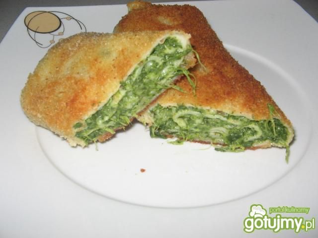 Naleśniki ze szpinakiem i żółtym serem Naleśniki ze szpinakiem i żółtym serem
