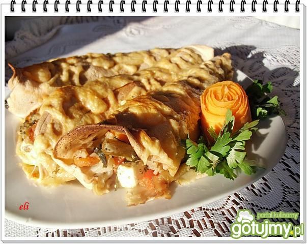 Naleśnikowe rożki z warzywami Eli