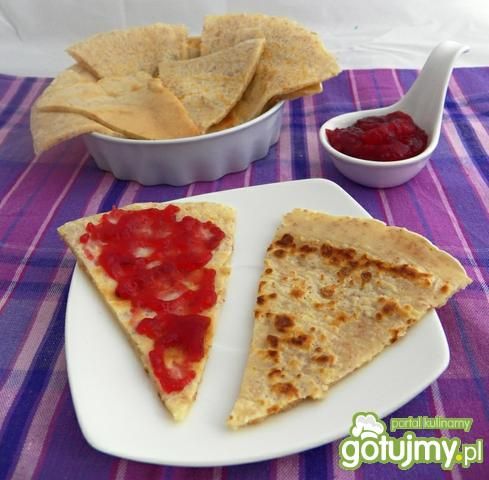 Naleśnikowe trójkąty. Naleśnikowe trójkąty.