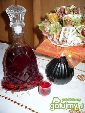 Nalewka z truskawek Nalewka z truskawek