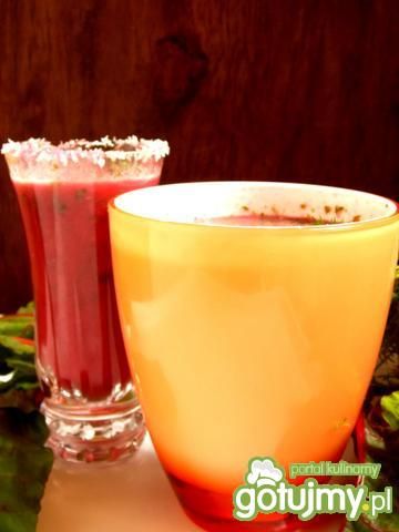 Napój kokosowo-botwinkowy Napój kokosowo-botwinkowy