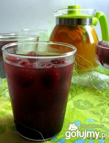Napój z trawy cytrynowej i owoców  Napój z trawy cytrynowej i owoców