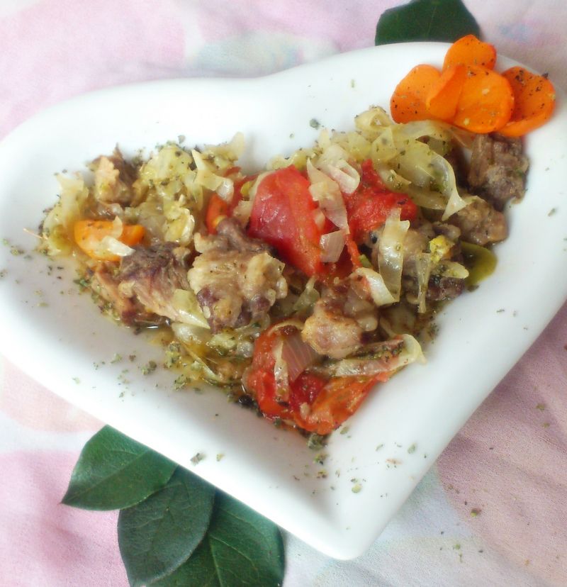 (Nie) zwykły prosty bigos boczkiem i pomidorami (Nie) zwykły prosty bigos boczkiem i pomidorami