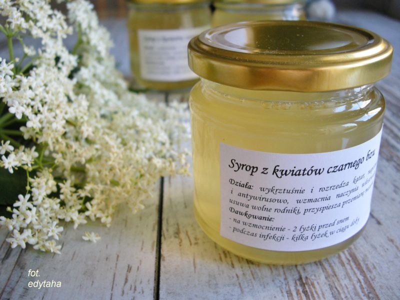 Niskosłodzony syrop z kwiatów czarnego bzu