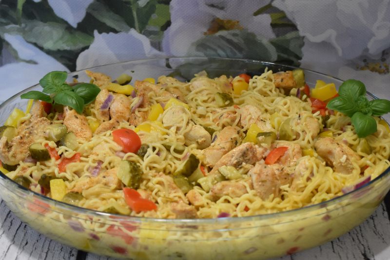 Nudle z serem w ziołach