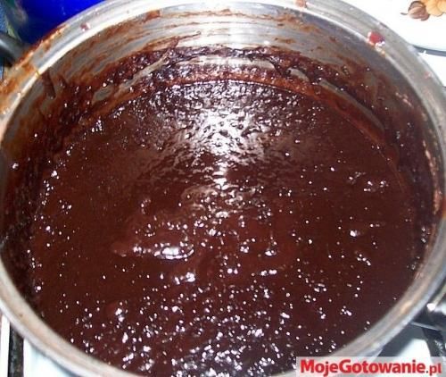 Nutella ze śliwek z czekoladą Nutella ze śliwek z czekoladą