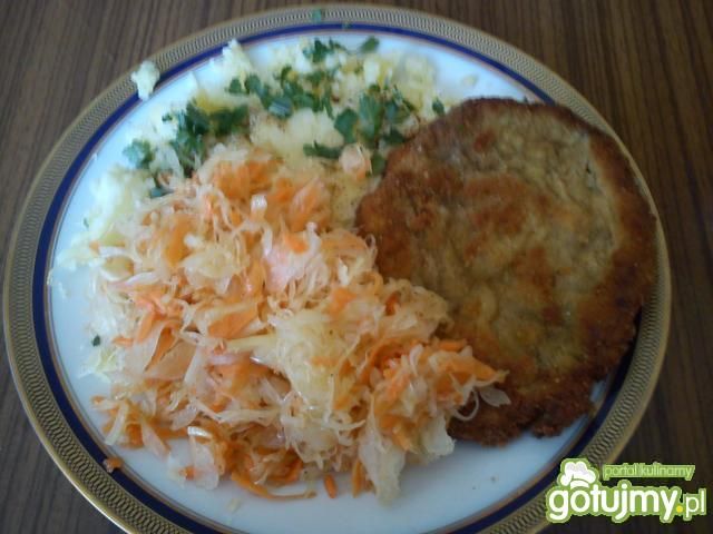 Obiad- kotlet z kapustą kiszoną Obiad- kotlet z kapustą kiszoną
