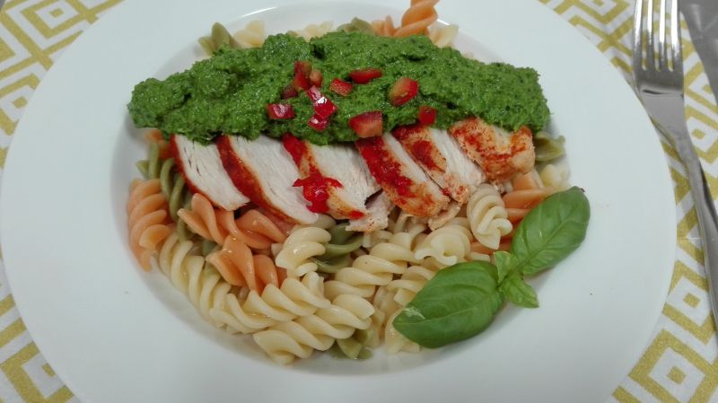 Obiad nr 6 Pierś w pietruszce Dieta 1200 kalorii