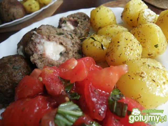 Obiadek z włoskim akcentem. Obiadek z włoskim akcentem.